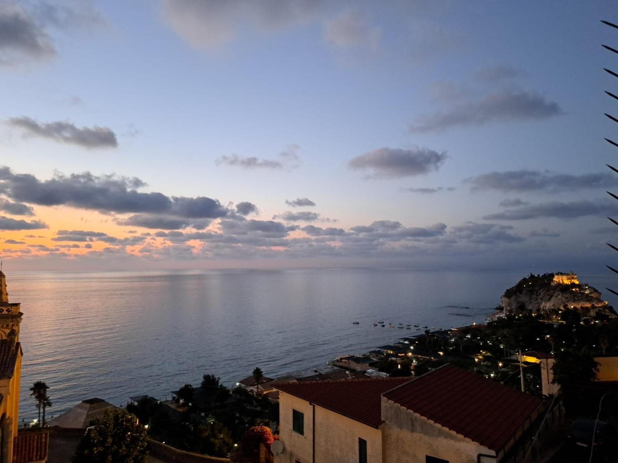 Tithouse Tropea Apartment Exterior photo